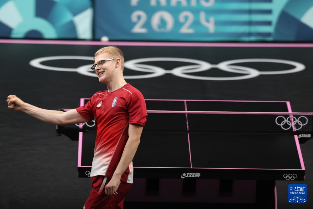 手上的空位 手上的空位