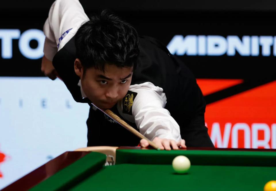 与此同时 与此同时